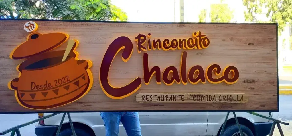 Rótulo de restaurante, referencia para cotizar letreros en Cajamarca