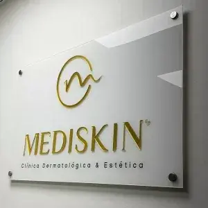 Placa de acrílico relacionado con impresión uv sobre acrílico