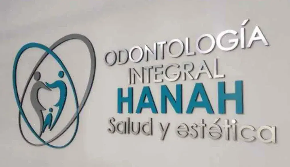 Letras de acrílico, referencia para cotizar letreros en Arequipa