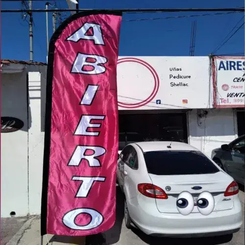 Banderín para negocio relacionado con banderines publicitarios